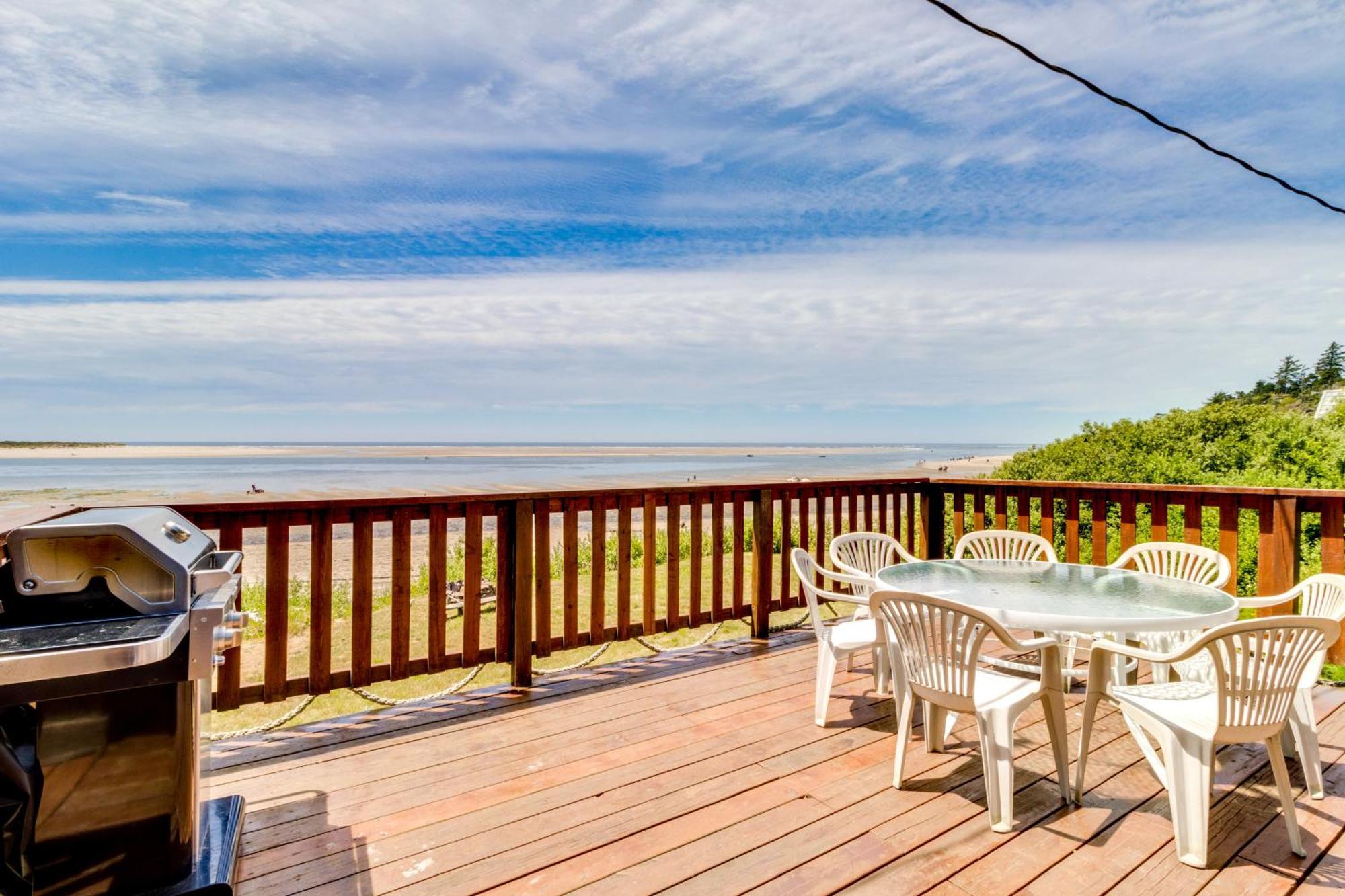Happy Camp Beachfront Cabin Netarts 외부 사진