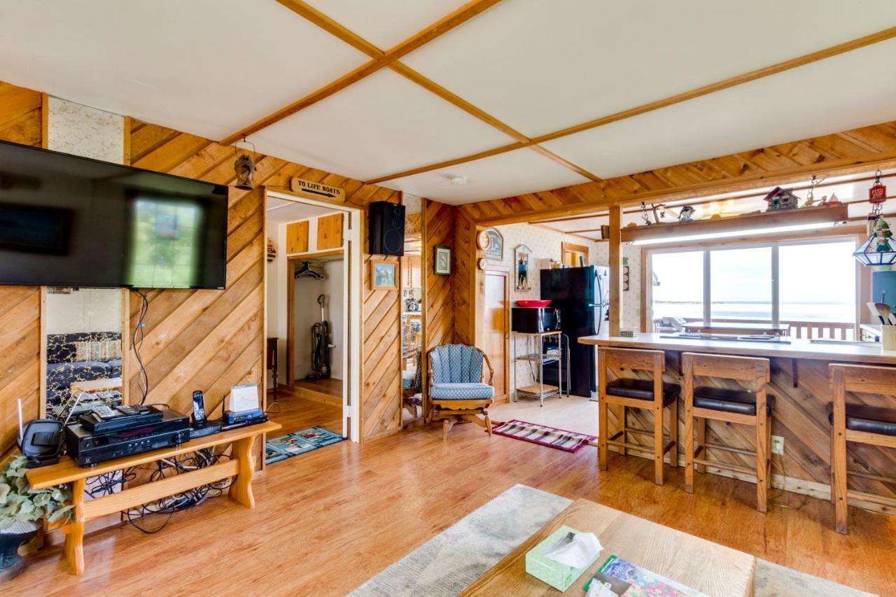 Happy Camp Beachfront Cabin Netarts 외부 사진